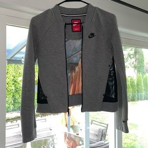 Nike zip up sweatshirt with mesh paneling